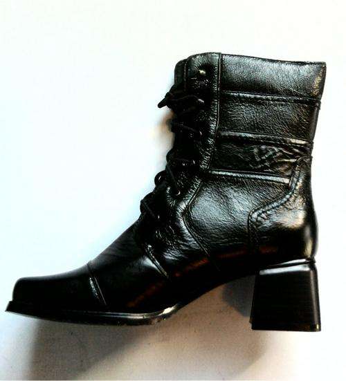 5 cm heel black booties, size 5