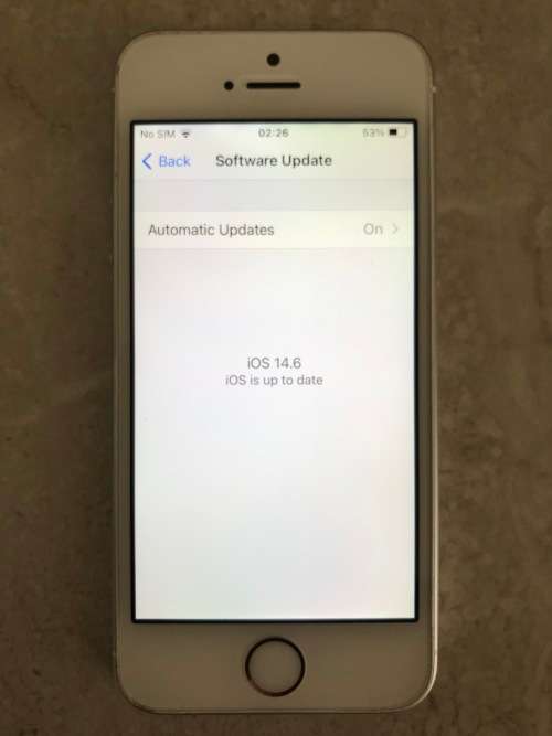 iPhone SE 64GB