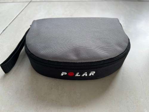 Polar RS800, strap, pedometer, USB connector, manuals, pouch