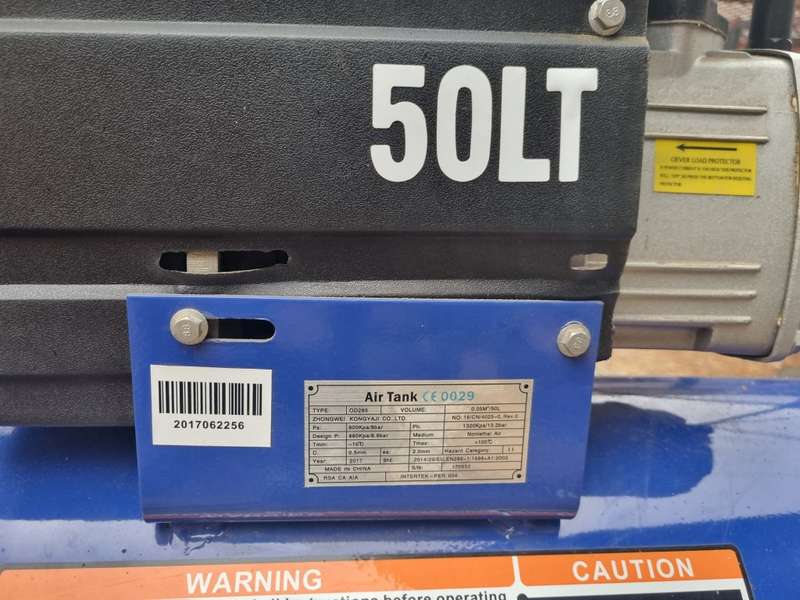 Mac Afric 50 LT/2.5HP Compressor + HVLP Spray Gun + 10mx8mm Blue PVC Hose