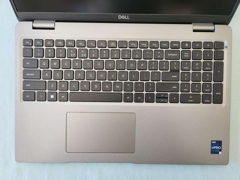 Dell Latitude 5540 i5-134U,16GB,512GB,LTE- Windows 11 Pro