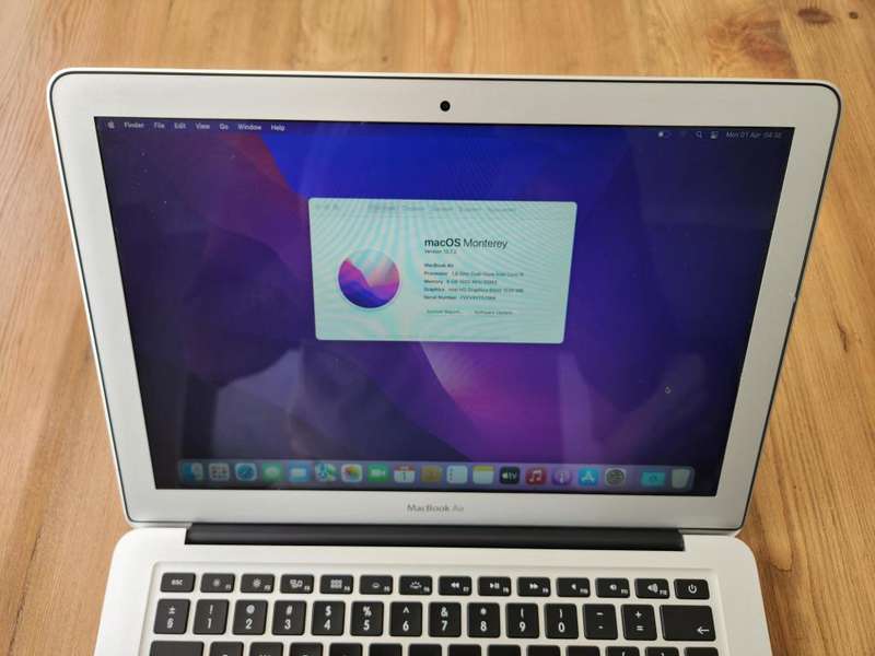 *Mint* MacBook Air (13-inch, 2017) - i5 1.8GHz, 8GB Ram, 128GB SSD