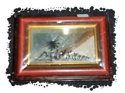 Unusual Sand Floaing Picture Ornament Set in a Beautifull Wooden Frame