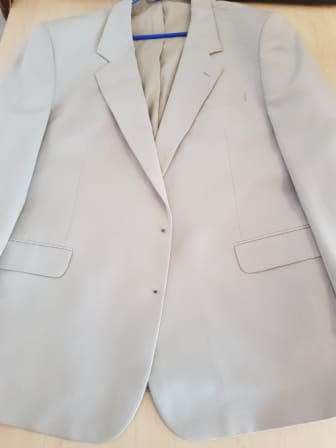 4 x Men`s Formal Jackets 1 Bid for All