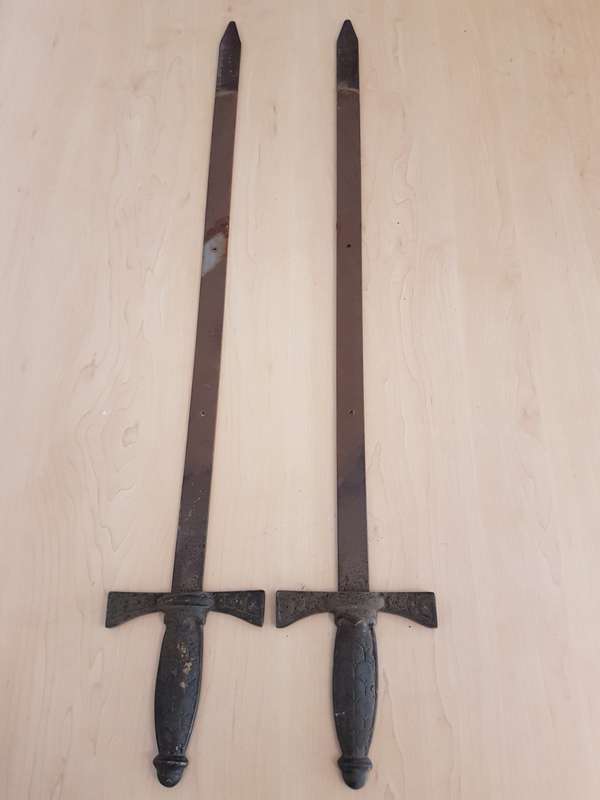 Lot of Medieval Styled Steel Wall Hanging Decor Items Longest 80cm