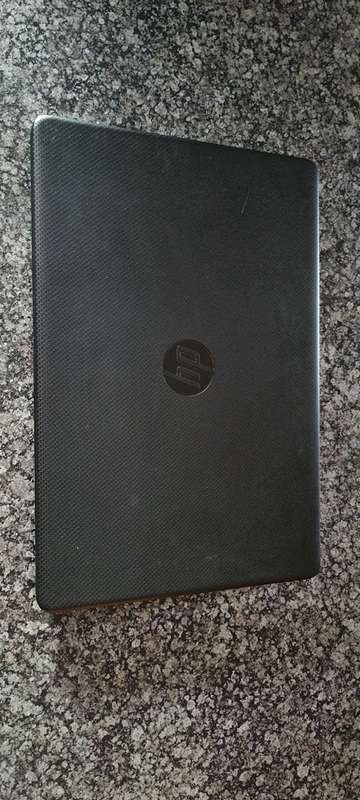 ***USED*** HP LAPTOP hp 15-dw1014ni
