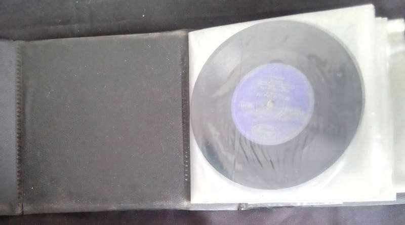 7` Vinyl Collection Case - Various Genres