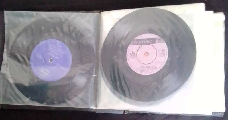 7` Vinyl Collection Case - Various Genres