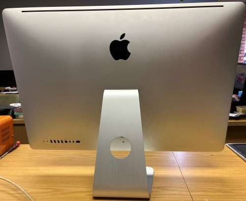 2011 Apple iMac 27` Please READ!
