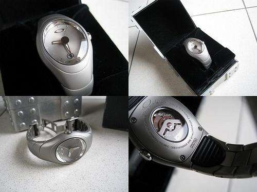 Oakley Icon