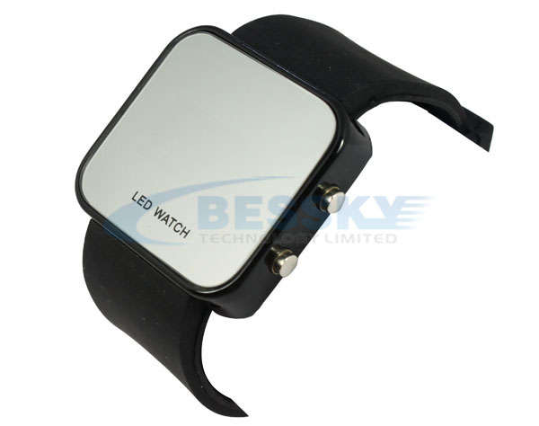 New Luxury Sport Style LED Digital Date Lady Men Watch