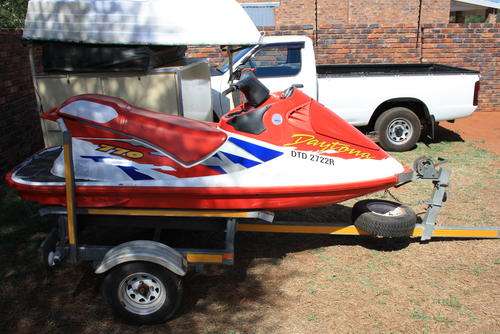 Tiger shark 770 daytona ( Suzuki/Artic cat)