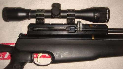 HATSAN AT44-10 SINGLE SHOT WITH MAGAZINE POSTAGE R350.00 VIA COURIER