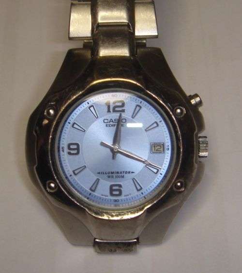 CASIO EDIFICE ILLUMINATOR WR 100m QUARTS JAPAN MOVEMENT IN WORKING ORDER