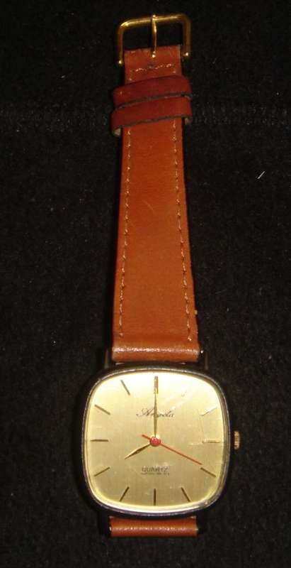 A LADIES ANGELA WITH JAPAN MOVEMENT QUARTZ IN EXCELLENT WORKING ORDER
