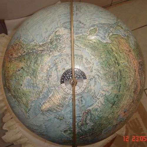 Vintage 1970 Readers Digest Replogle 12" Great World Globe made in CHIGARGO