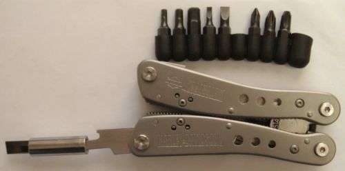 A BRAND NEW HARLEY-DAVIDSON MULTITOOL