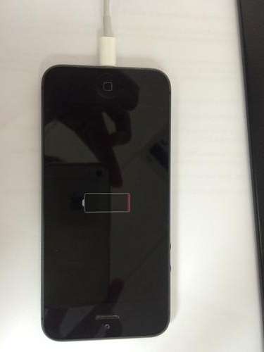 Iphone 5 64GB NO RESERVE Please READ