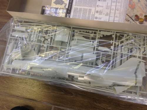 REVELL F-104G star fighter aircraft 1:32 scale, vintage model