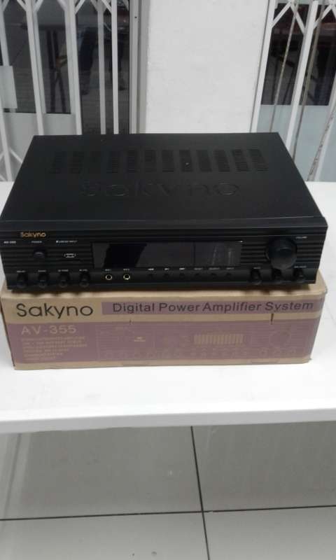SAKYNO AMPLIFIER AV-355
