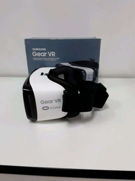 SAMSUNG GEAR VR