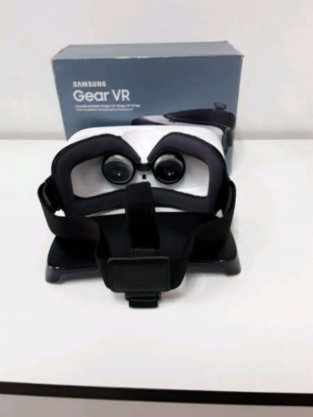 SAMSUNG GEAR VR