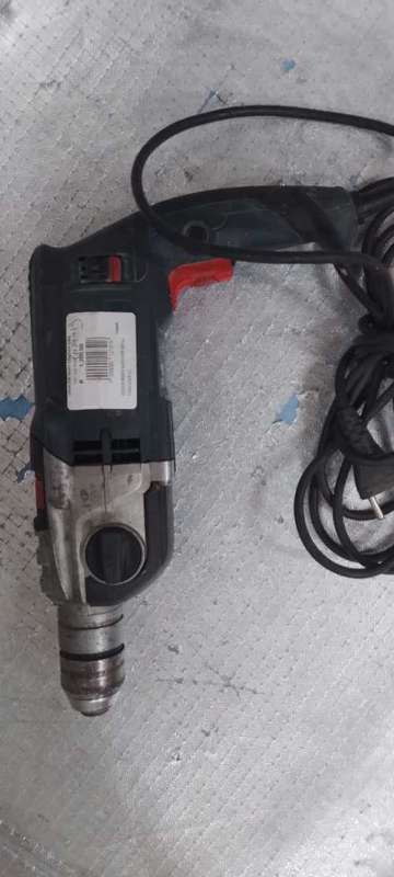 BOSCH 850W HAMMER DRILL