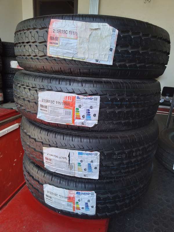 NEW TYRE 215R15C FULLRUN