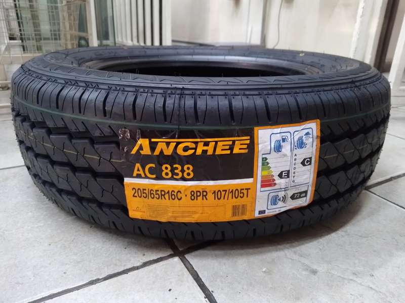 NEW TYRE 205/65R16C ANCHEE