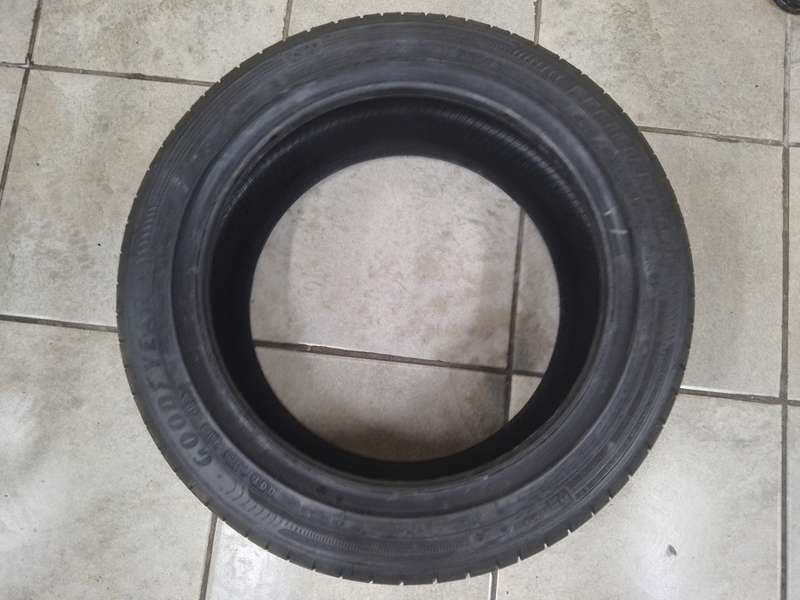 NEW TYRE 215/45R16 GOODYEAR