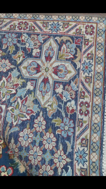 Persian carpet hand knotted  3m x 4m (with certificate of authenticity)