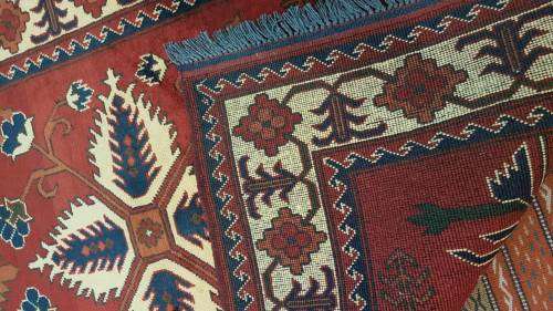 Afghan carpet  hand knotted 150cm x 100cm (with certificate)