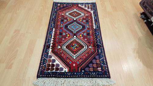 Very Fine Persian Yalemeh Carpet 100cm x 60cm Hand Knotted