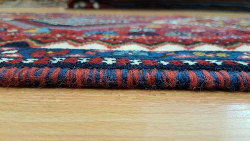 Very Fine Persian Yalemeh Carpet 100cm x 60cm Hand Knotted