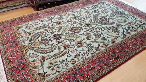 Very Fine Persian Qum Carpet 228cm x 144cm Hand Knotted