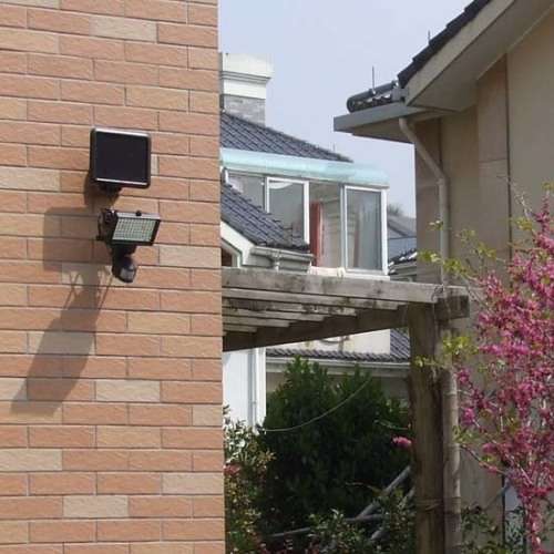 Bulk from 6pcs///60 LED Solar Motion Security Light Outdoor Sensor Floodlight