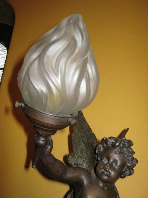BRUCHON CHERUB LAMP