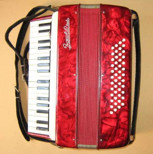 Frontalini piano accordion