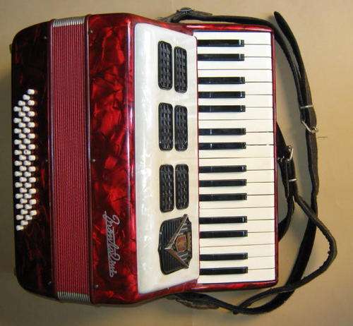 Frontalini piano accordion