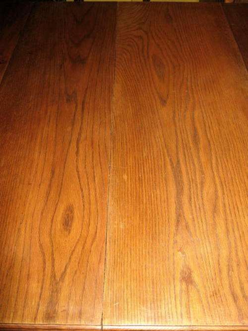 ANTIQUE VICTORIAN OAK EXTENDABLE DININGROOM TABLE