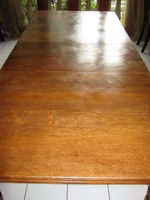 ANTIQUE VICTORIAN OAK EXTENDABLE DININGROOM TABLE