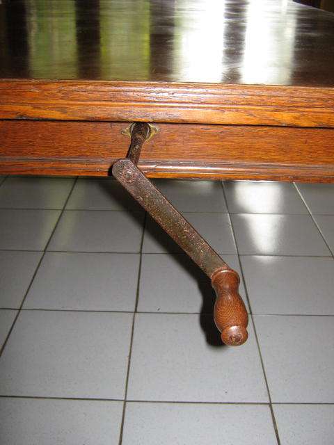 Antique Victorian oak extendable table