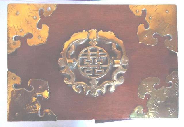 CHINESE HARDWOOD JEWELLERY BOX
