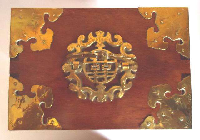 CHINESE JEWELLERY BOX