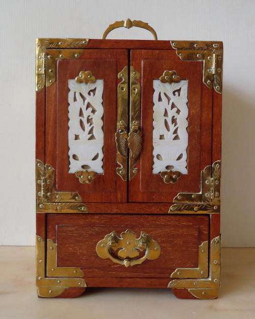 Vintage Chinese hardwood jewellery box
