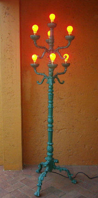 VINTAGE CAST LAMP POST - 7 LIGHTS