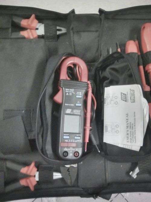 HELLERMAN TYTON ELECTRICIANS TOOL SET