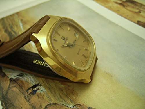 VINTAGE TISSOT QUARTZ 2030 FROM THE 1970'S