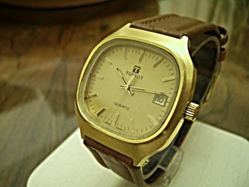 VINTAGE TISSOT QUARTZ 2030 FROM THE 1970'S