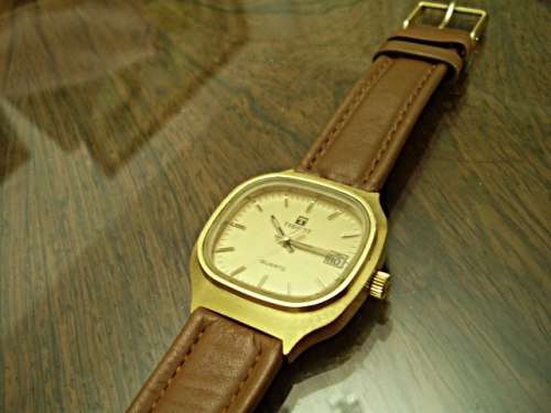 VINTAGE TISSOT QUARTZ 2030 FROM THE 1970'S
